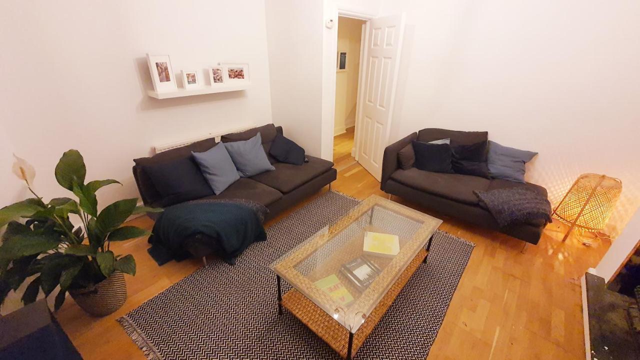 Lovely 2 Bedroom Period Garden Flat. Londýn Exteriér fotografie