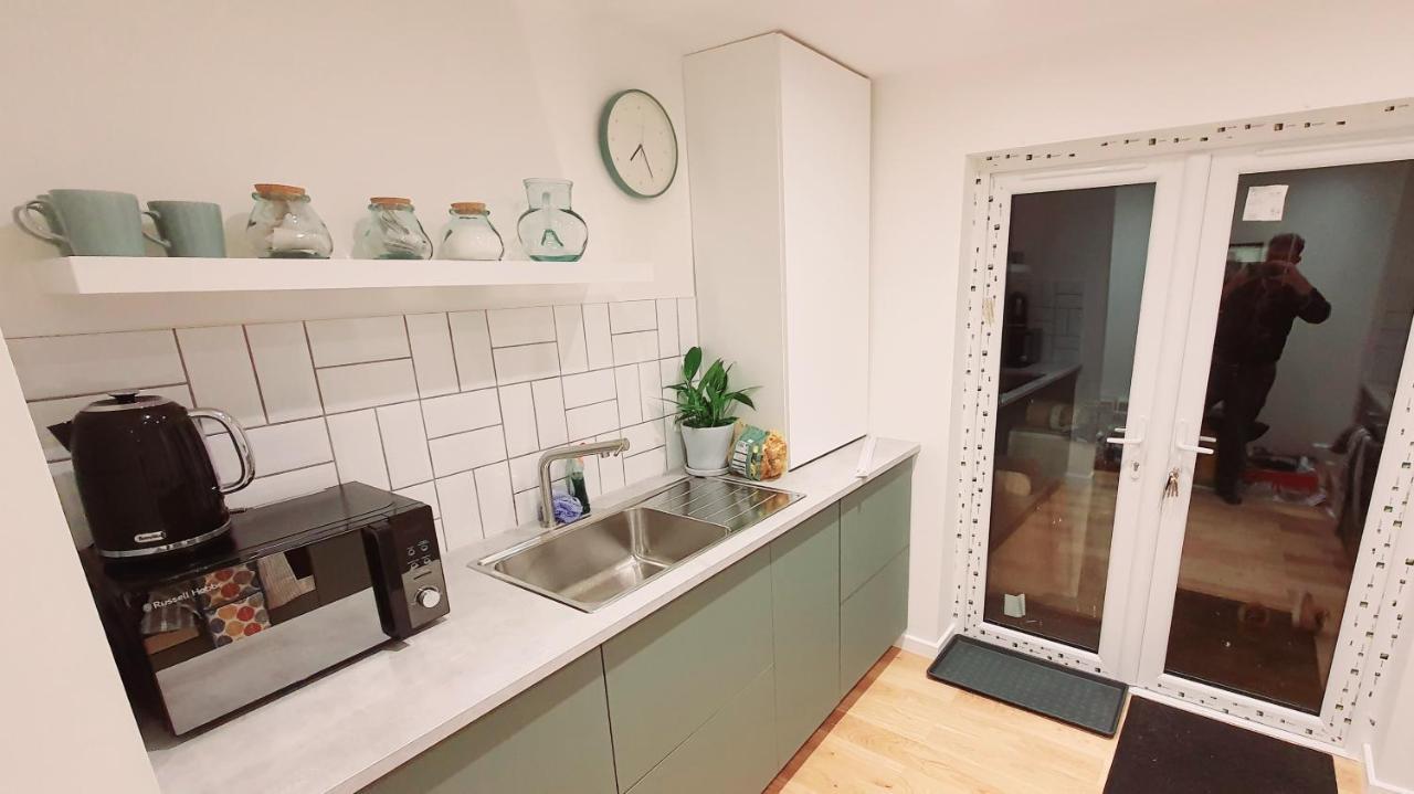 Lovely 2 Bedroom Period Garden Flat. Londýn Exteriér fotografie